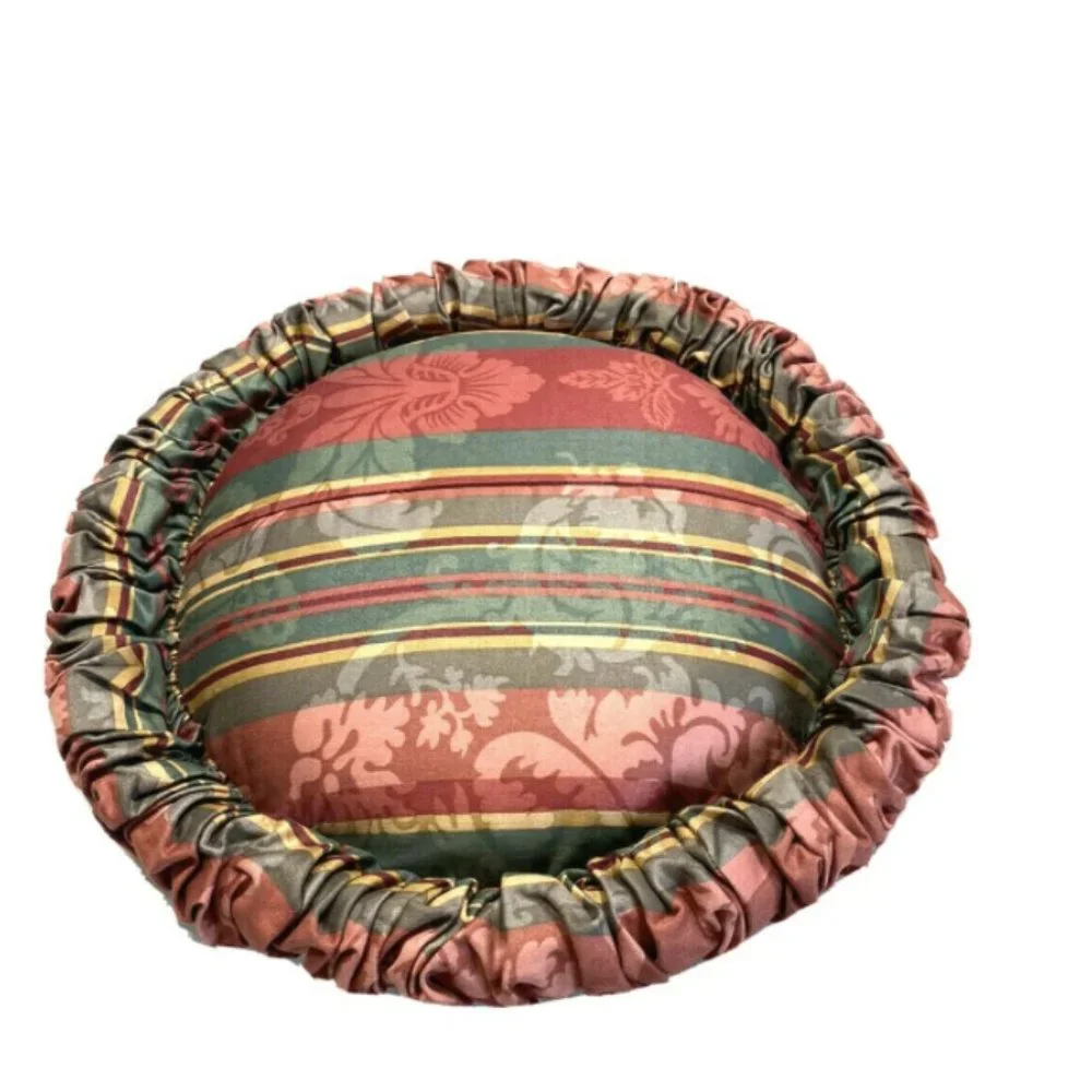 Gorgeous Vintage Custom Pillow Round Red Green